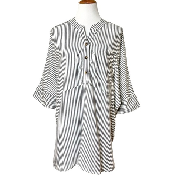 SOLD-Show Me Your Mumu Oversize Popover Tunic - Picture 2 of 10